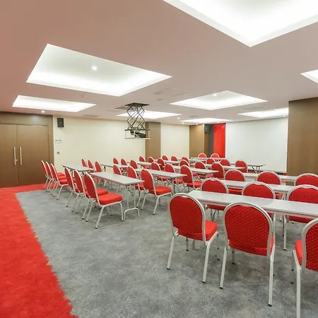 Ramada Encore By Wyndham 호텔 3*