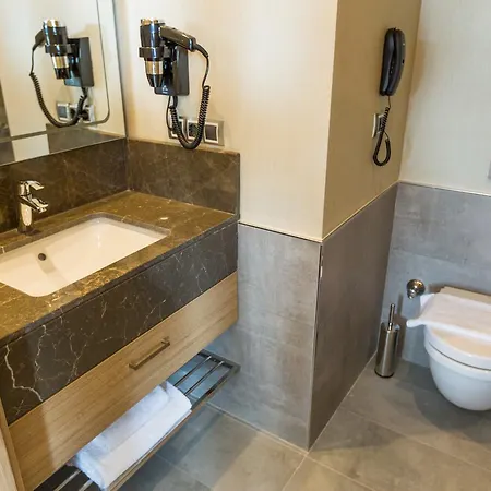 호텔 Ramada Encore By Wyndham 에스키셰히르