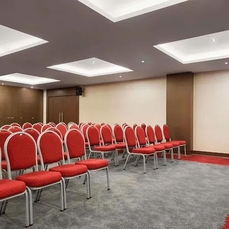 Ramada Encore By Wyndham Hotel 3*