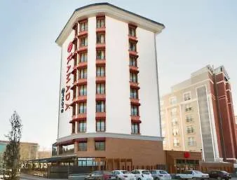 Ramada Encore By Wyndham ホテル 3*