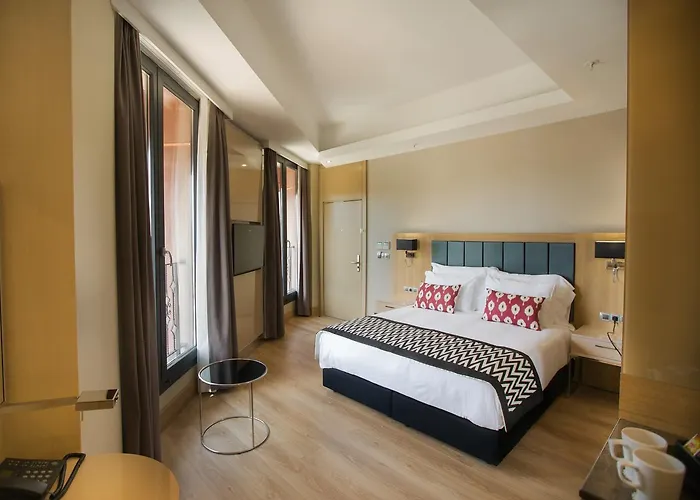 ホテル Ramada Encore By Wyndham エスキシェヒル