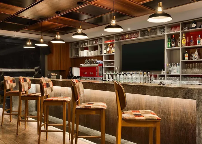 ホテル Ramada Encore By Wyndham エスキシェヒル