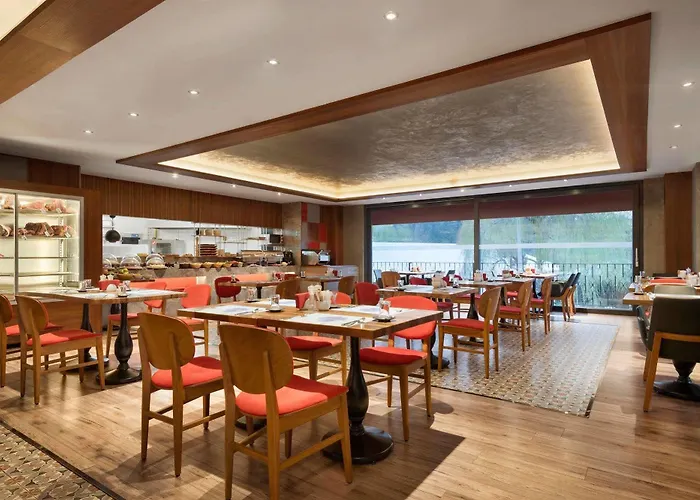 Ramada Encore By Wyndham 3* エスキシェヒル